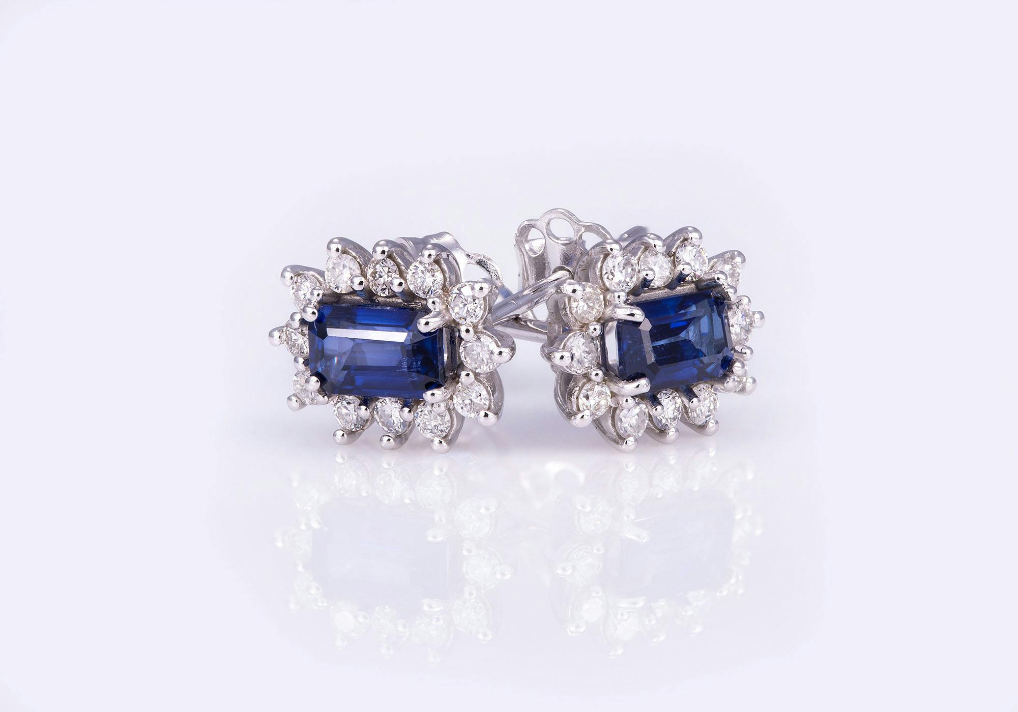 Diamond and Sapphire Earrings in White Gold